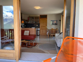 Spacious apartment with beautiful views max 8 pers